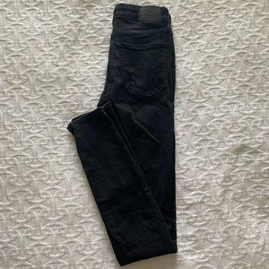 Levi's 721 High Rise Skinny Jeans